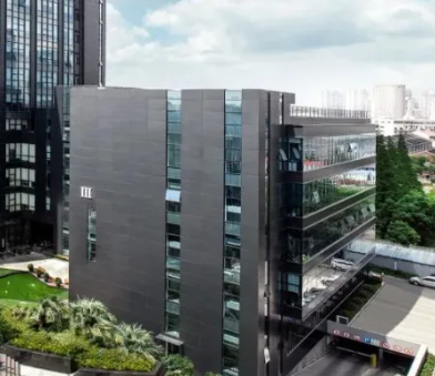 市政工程施工技术发展趋势与青岛冠华建设集团有限公司的实践探索